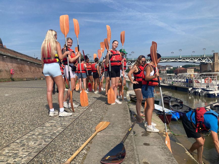 toulouse rice students kayaking