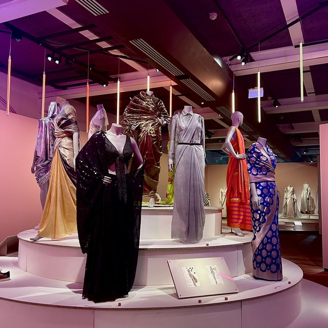 fashion museum abroad