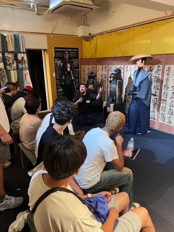 teaching about samurai