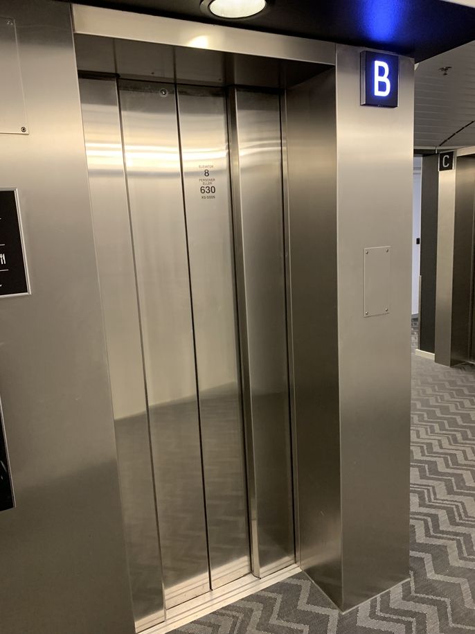 elevator 3