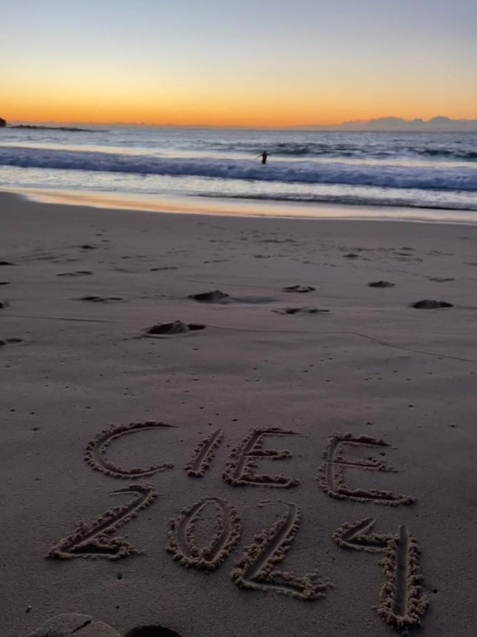 Students awoke early to behold a splendid sunrise at Coogee Beach!