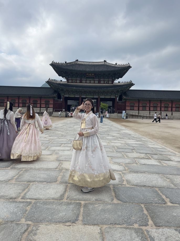 Hanbok at Gyeongbokgung Palace