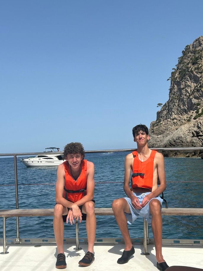 catamaran boys 