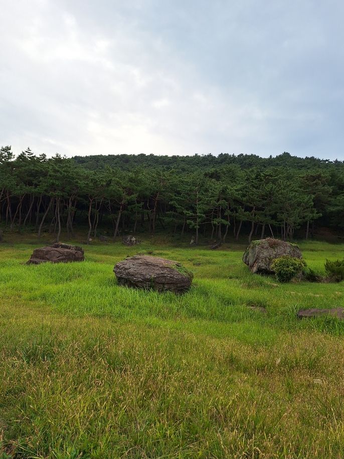 Three small Dolmen stones