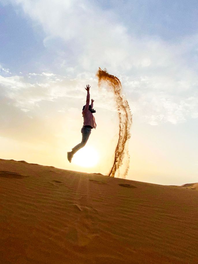 rabat-student-sand-jump