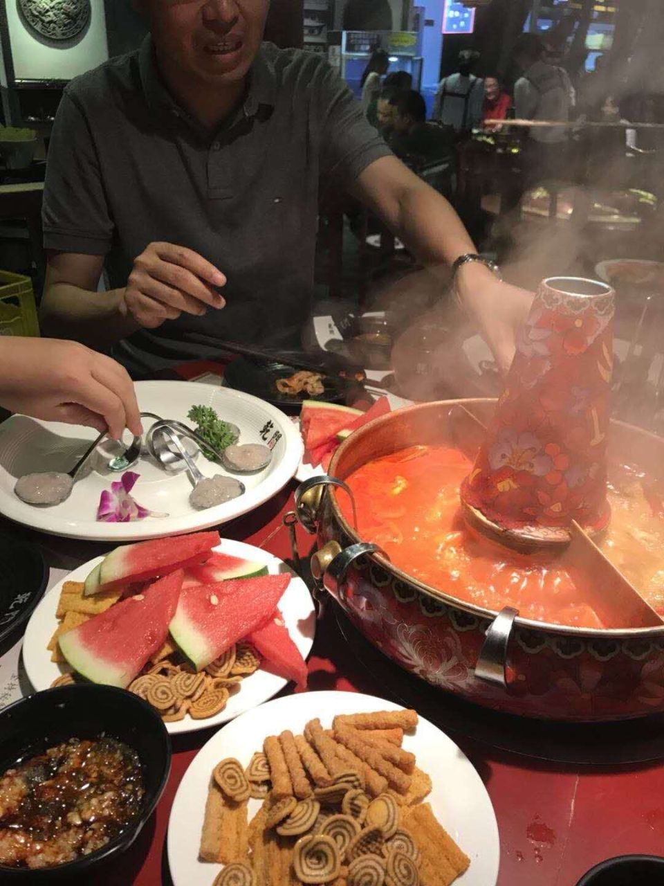 Photo for blog post 我吃饱了!The Chinese Food Students are Getting Full On
