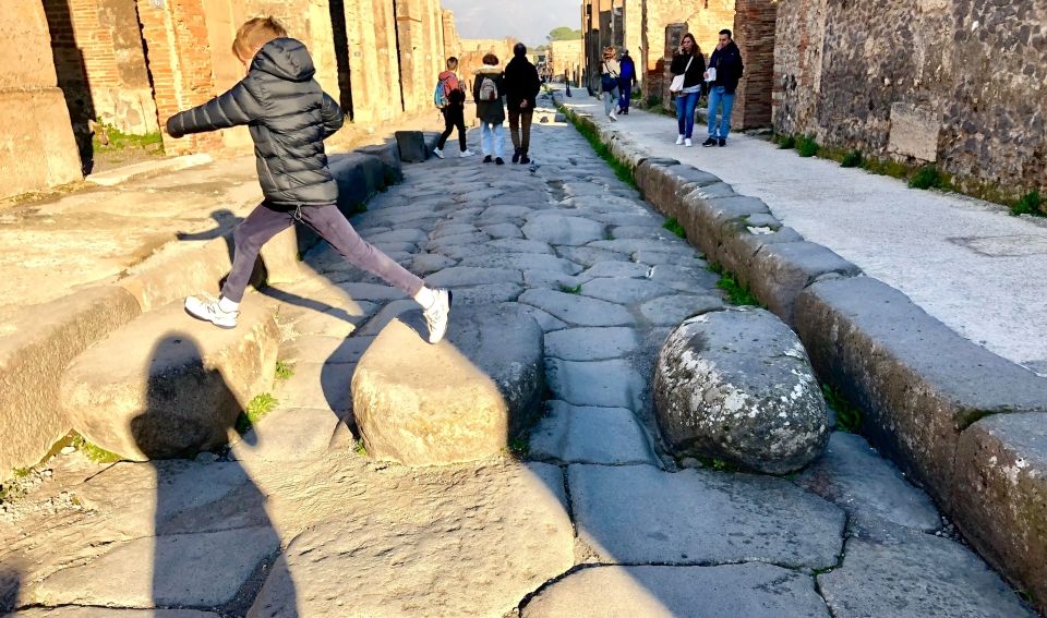 Photo for blog post Season’s Greetings from Italy Part 2: Napoli and Pompeii