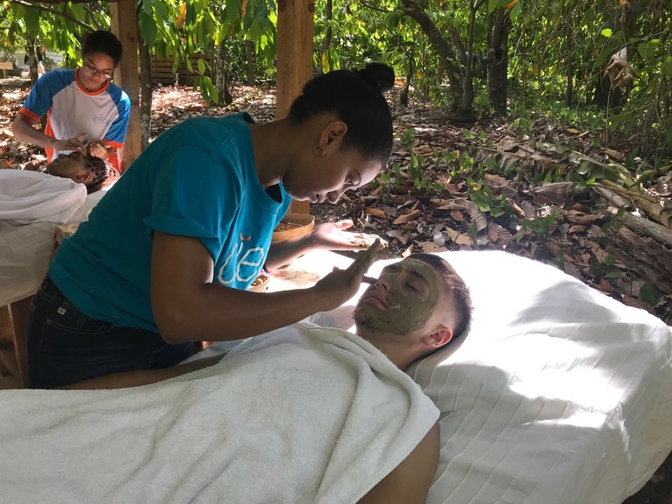 Photo for blog post Paseo a finca y playa -- Trip to a farm and beach