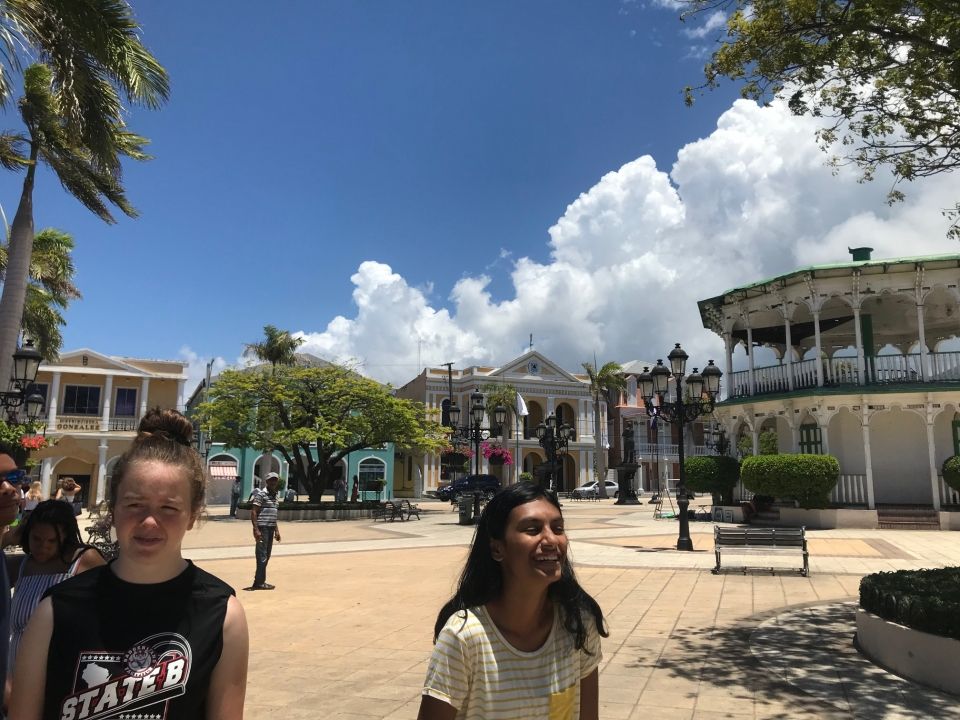 Photo for blog post Paseo a finca y playa -- Trip to a farm and beach