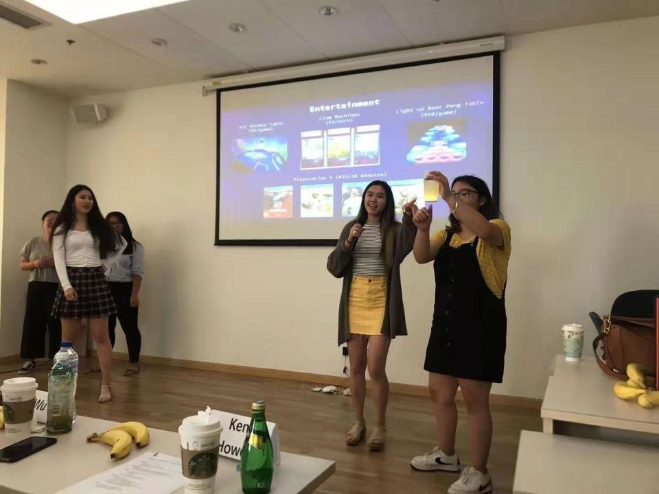 Photo for blog post Shark Tank in Shanghai: Students' Final Pitch Presentations