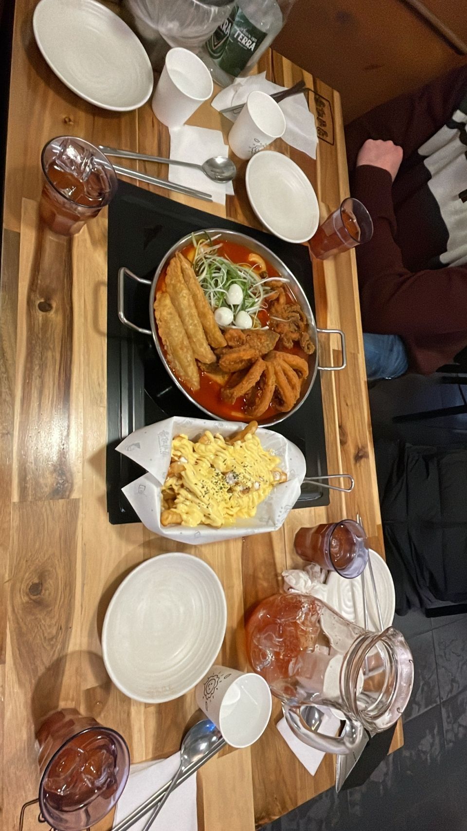 Seoulmate meet Tteokbokki in Sinchon!