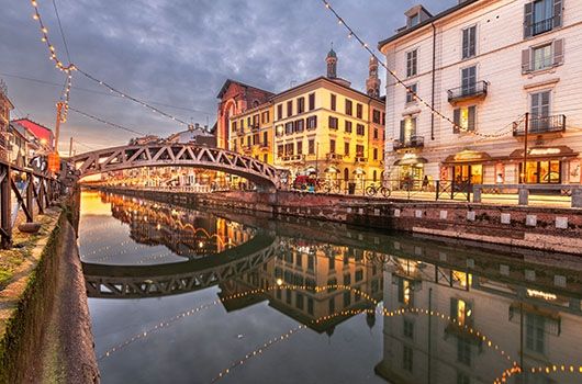 milan night canal