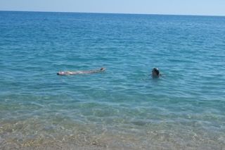 alexa levy swimming spain friend