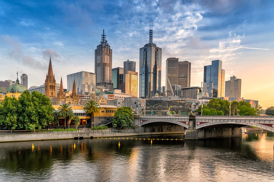 melbourne river cityscape