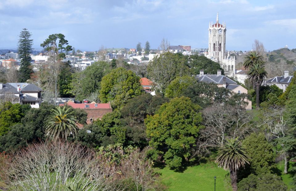 university of auckland campus clock tower