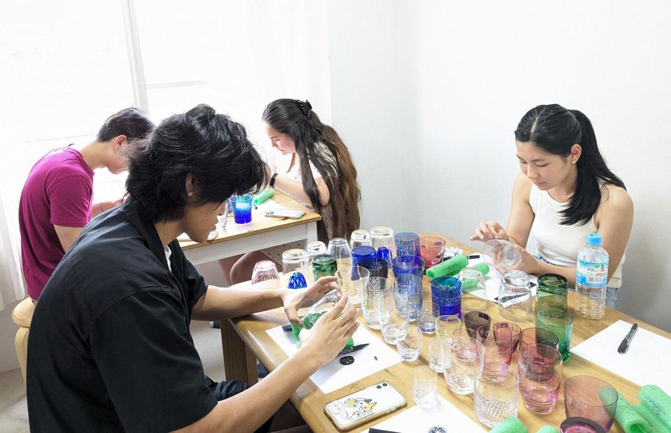 tokyo student interns abroad workshop classroom