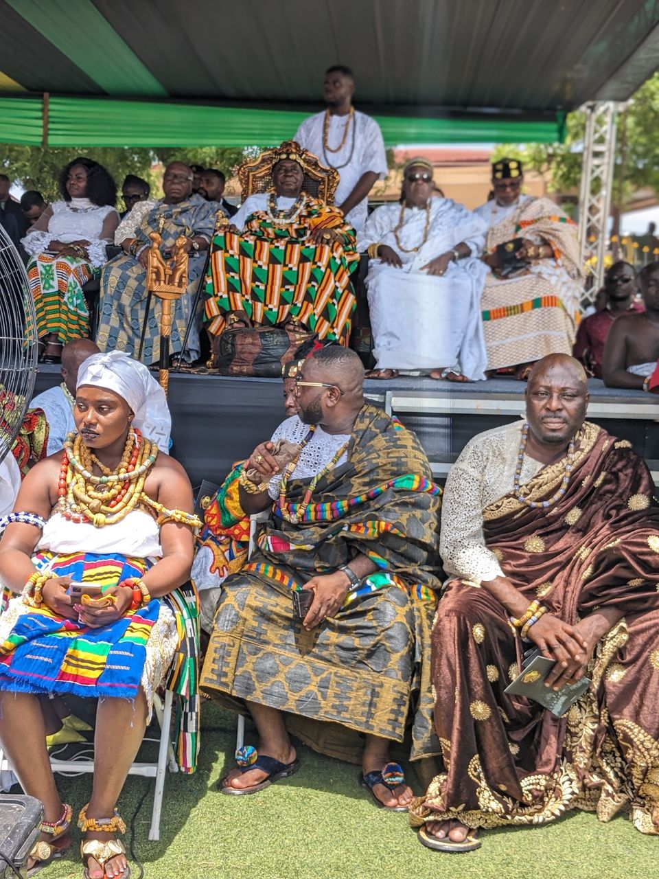A section of the Anlo delegation featuring Togbe Sri III, ruler of the Anlo people of the Volta region of Ghana. The delegation was at the Adaekese festival at the Manhyia palace in Kumase. The Asante King received many visitors from all over the country as the festival coincided with celebrations for his 25th year as the King of the Asante people.