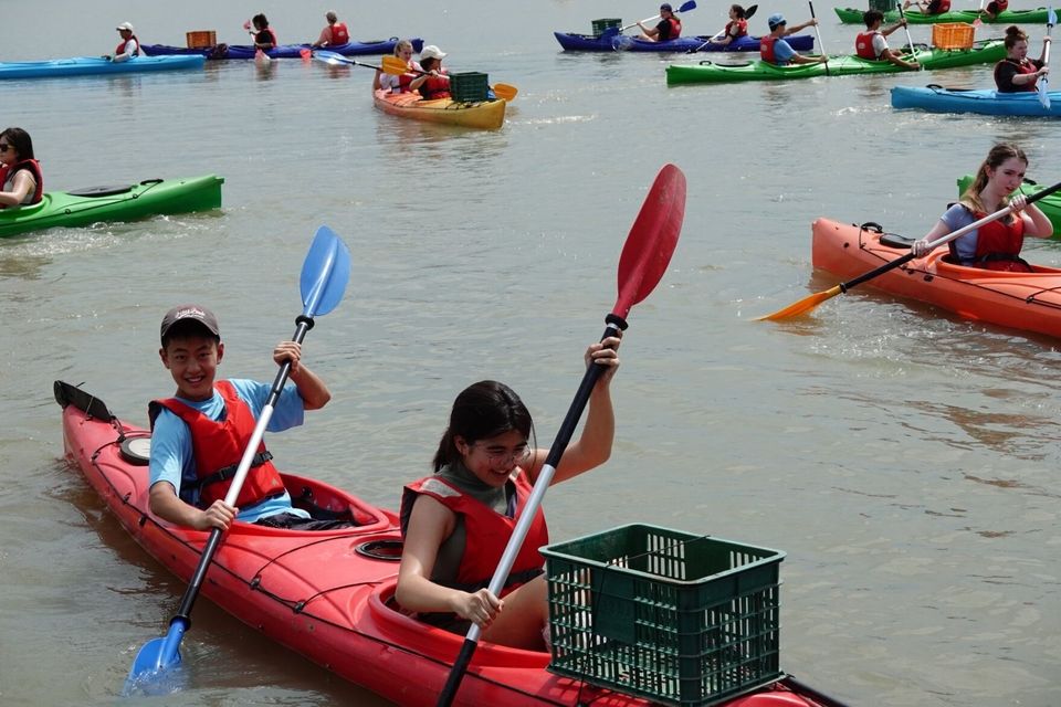 Kayaking chaos!