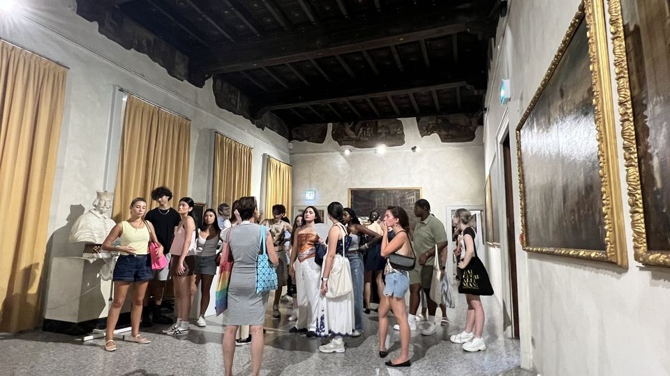 Visit to Palazzo Morando, the custome museum in Milan