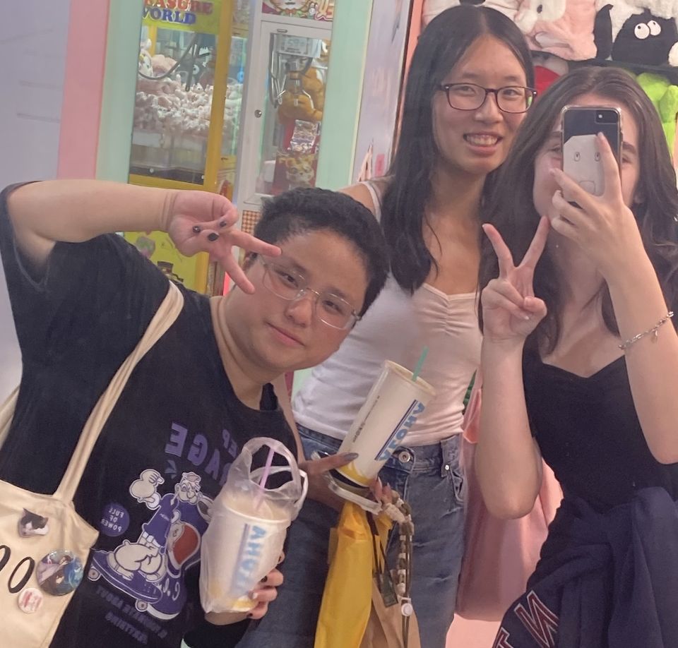 friends in Taipei high school summer abroad