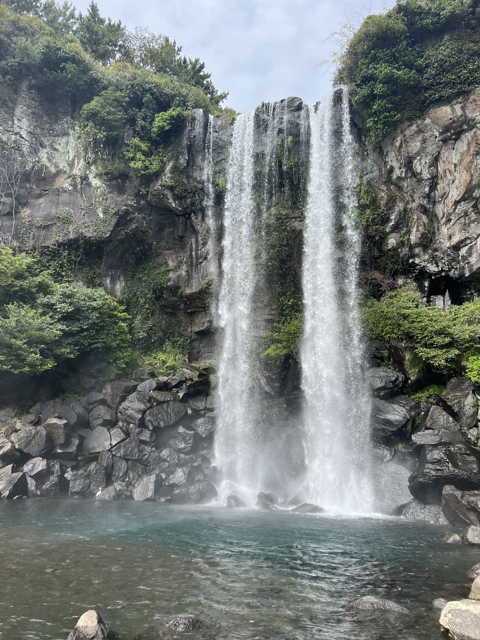 Jeongbang Falls